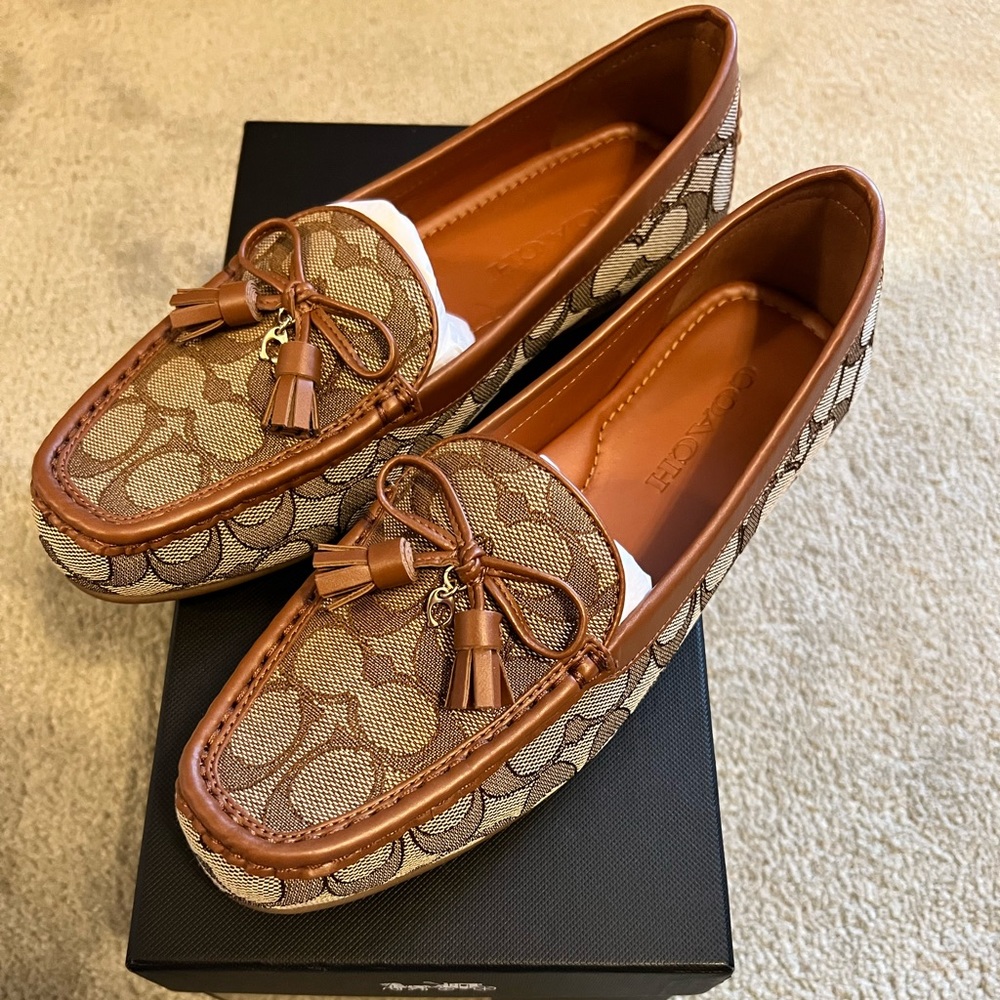 Coach Gia Signature Loafer